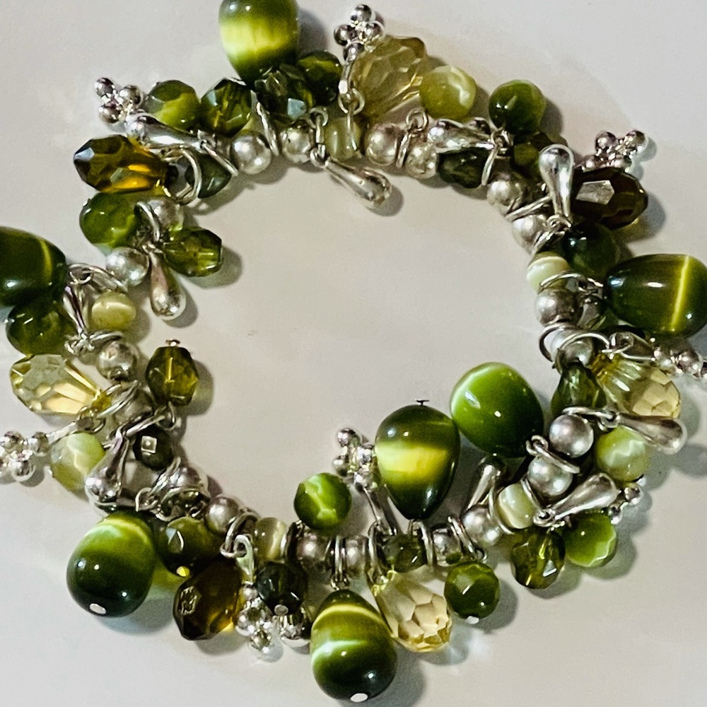 Multi-Stone Beautiful Green/Silver Flex Bracelet